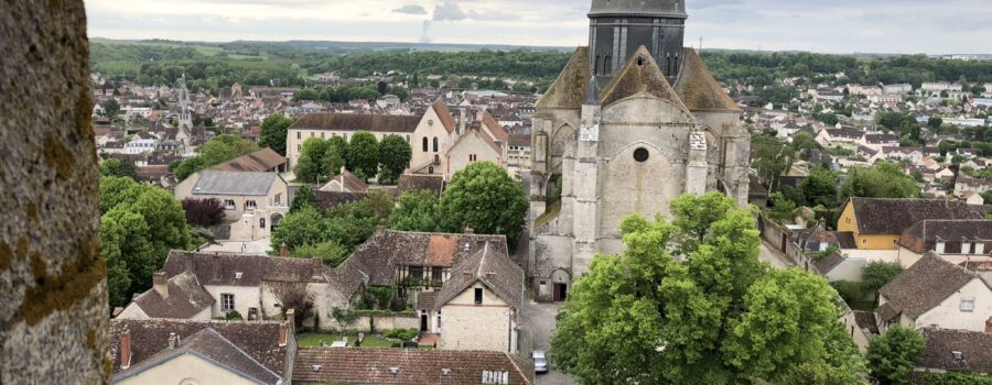 Provins, charmosa cidade medieval perto de Paris